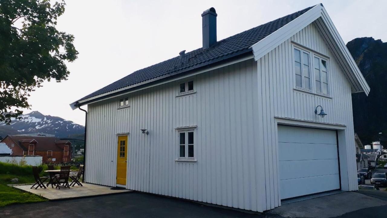 Svinoya, Hyggelig Leilighet Svolvaer Ngoại thất bức ảnh